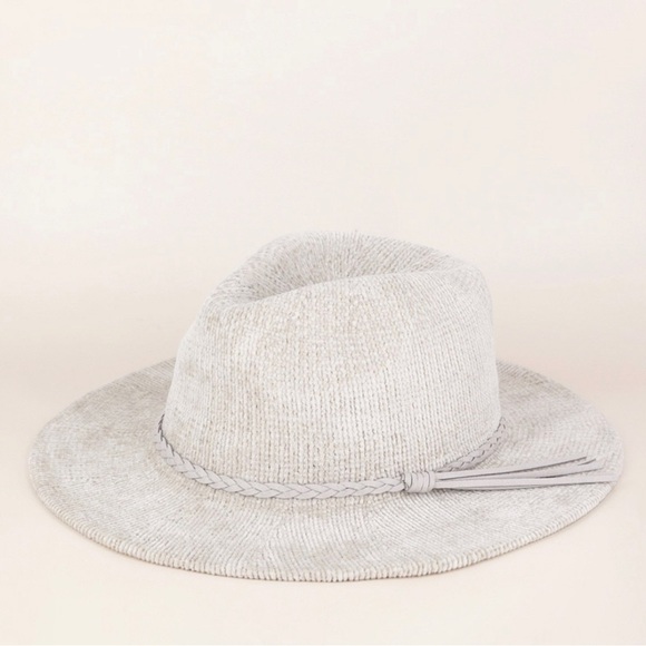 Cute! Knit Fedora Hats… - Picture 4 of 6